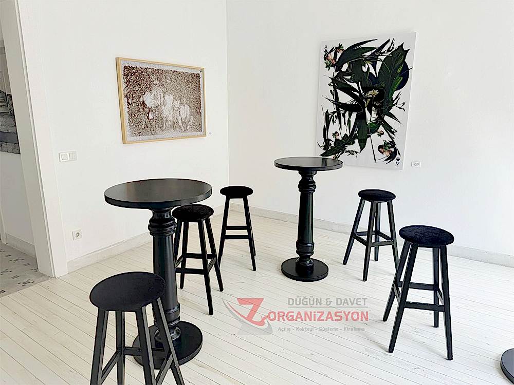 Siyah Bar Taburesi Kiralama | Kiralık Siyah Bar Taburesi