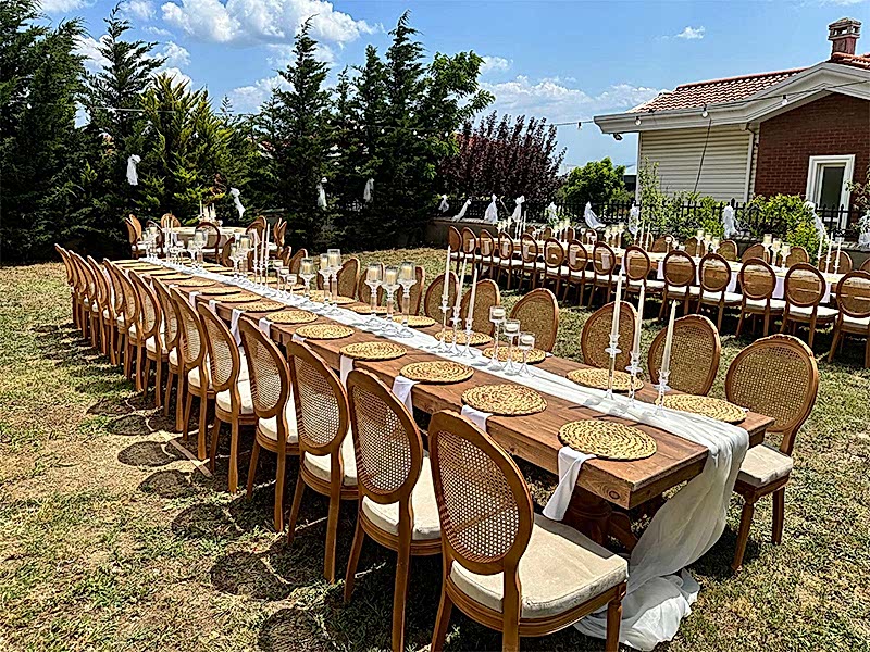 Ahşap Masa Sandalye Kiralama